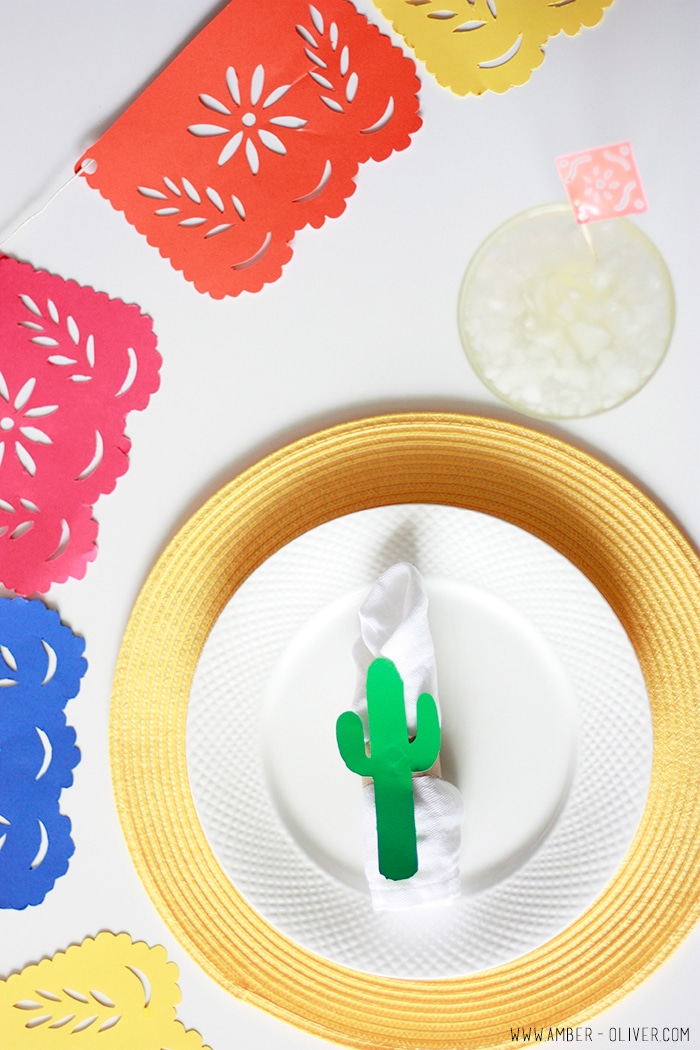 DIY Cinco de Mayo party decor! papel picado banner, DIY cactus napkin ring, and drink flags! FREE DOWNLOAD for Silhouette