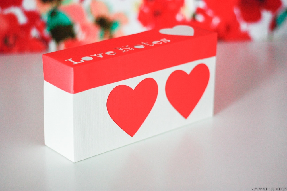 DIY Love Notes Box made using the Cricut Explore Air 2! A perfect Valentine's Day Project! #CricutMade #sponsored