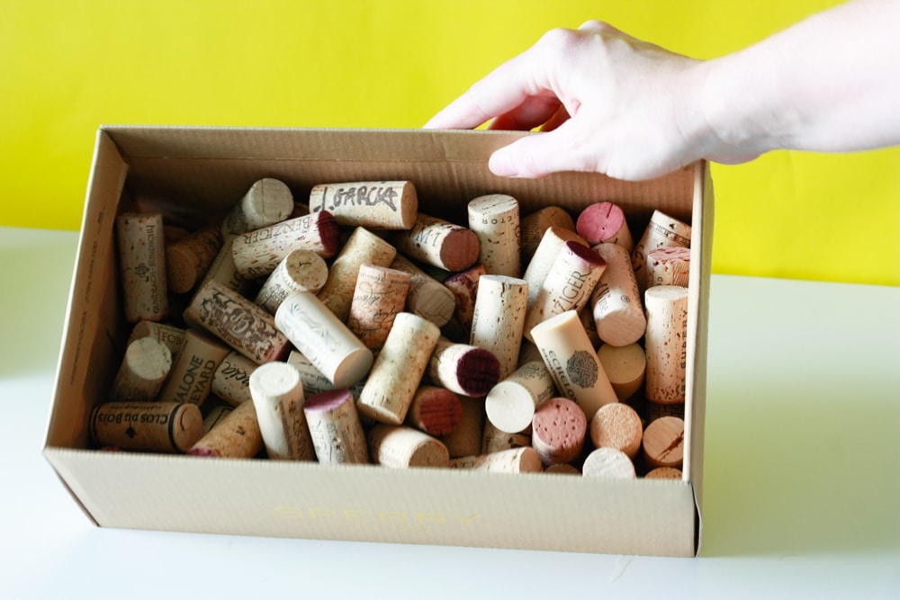 How To Make A Wine Cork Board