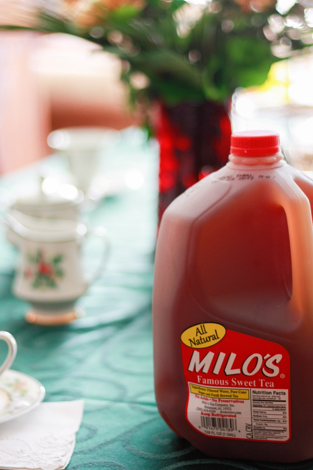 Hosting a Holiday Tea Party with Milo's Tea 