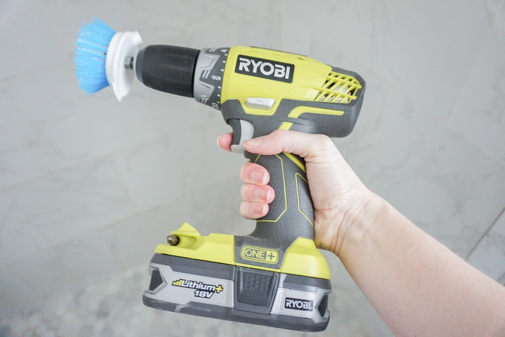 THE WORLD'S BEST CLEANING HACK  THE DRILL BRUSH IS PUT TO THE