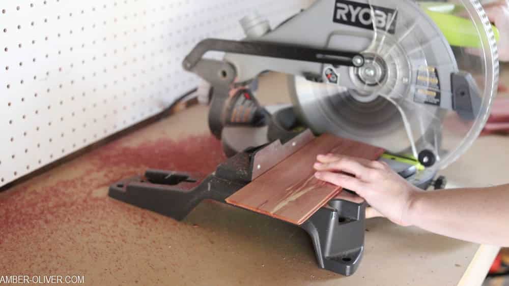 how to make a barn quilt: cutting cedar planks
