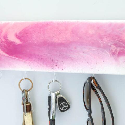 DIY Monogram Resin Keychain - Amber Oliver