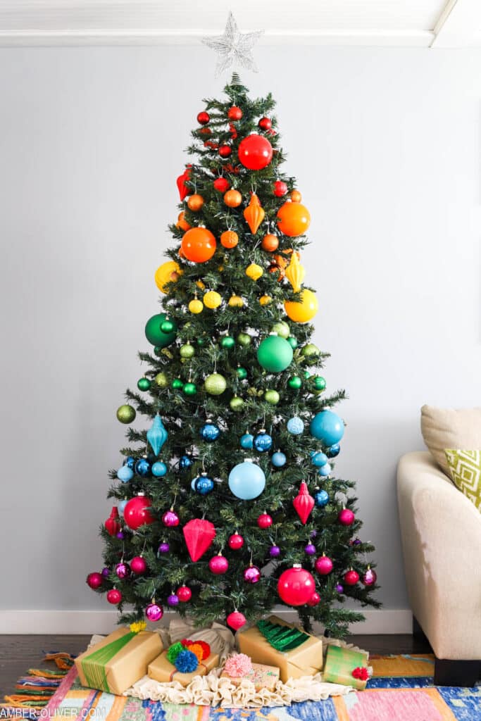 christmas tree with big balls