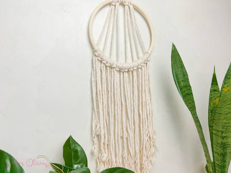 How to Make an Easy DIY Macrame Wall Hanging for Beginners